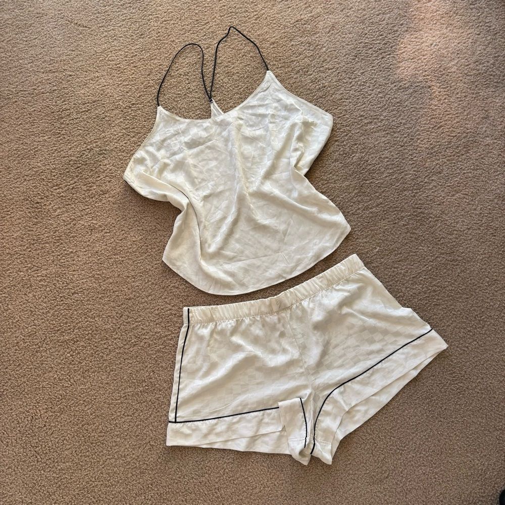 Victoria’s Secret Satin Pajama Set Vanilla Dream XXL XL